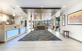 Holiday Inn Express - Columbus Downtown By Ihg Exterior photo