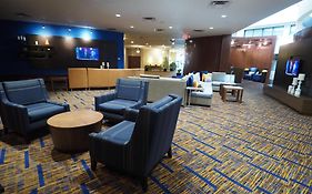 Courtyard By Marriott Columbus West/Hilliard Hotel Exterior photo