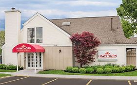 Hawthorn Suites By Wyndham Columbus North Exterior photo