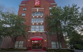 Red Roof Inn Plus+ Columbus Downtown - Convention Center Exterior photo