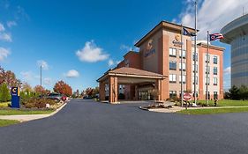 Comfort Suites Columbus East Broad Exterior photo